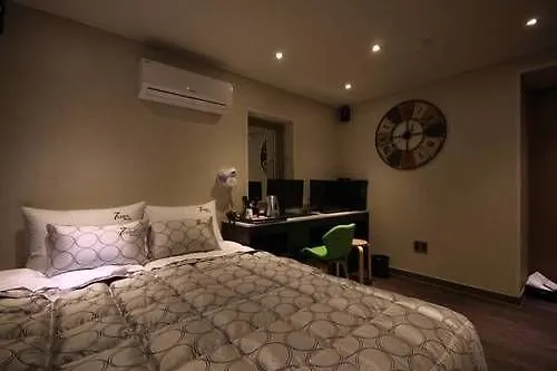 Hotel Seven Motel Busan