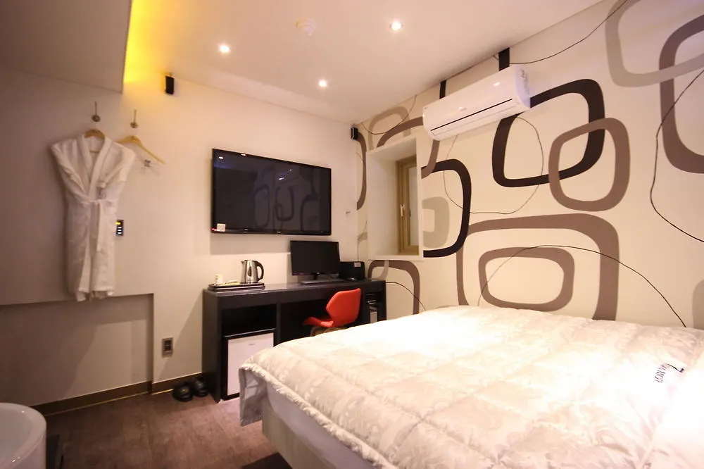 Hotel Seven Motel Busan